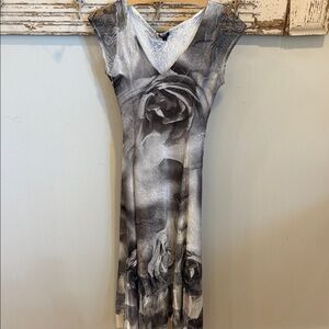 Komarov lace cap sleeve dress Size Small